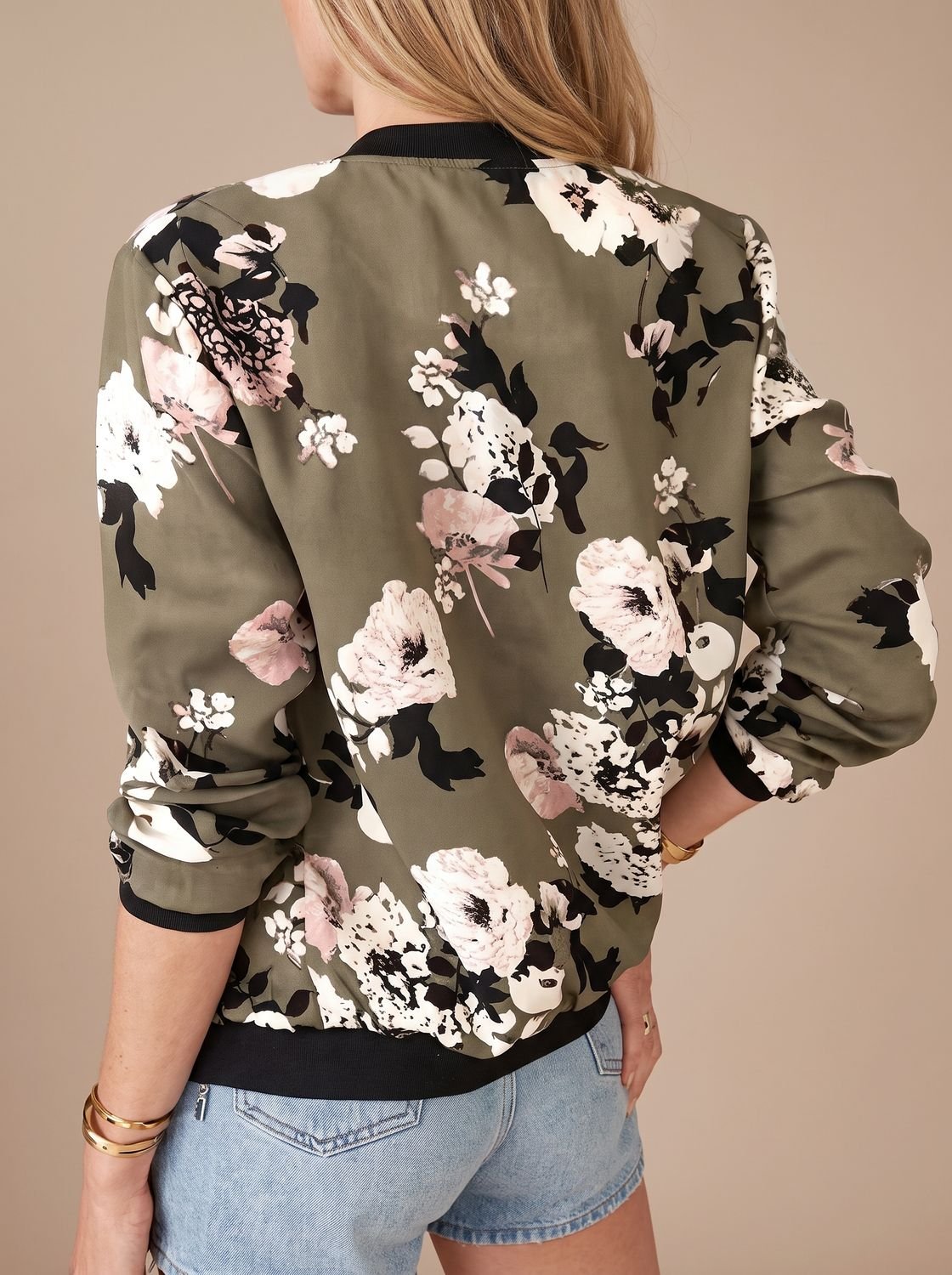 Bomberjack met bloemenprint en ritssluiting voor dames