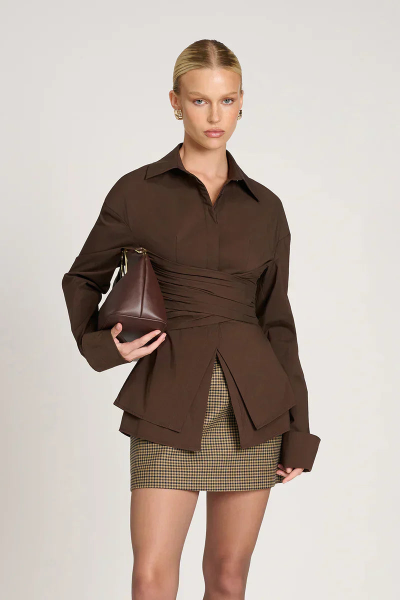 VioraLuxe™ Gedrapeerde Taille Shirt — Vorm Je Taille en Beheers Elke Kamer met Moeiteloze Elegant