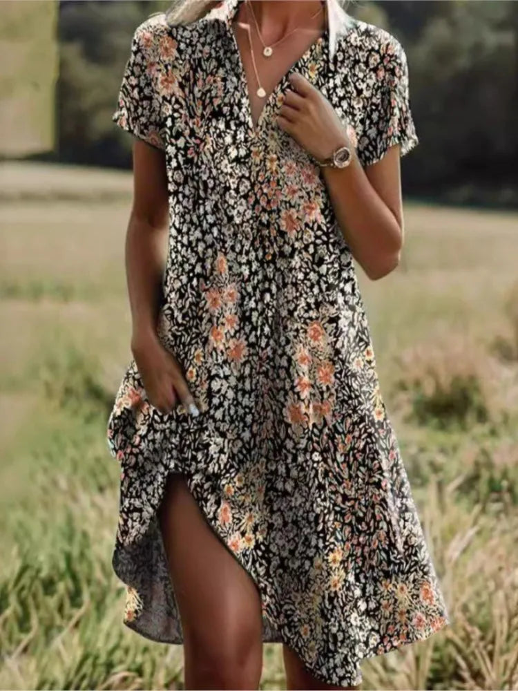 Carla | Elegante bloemenjurk met V-hals, knopen en lange mouwen voor de herfst