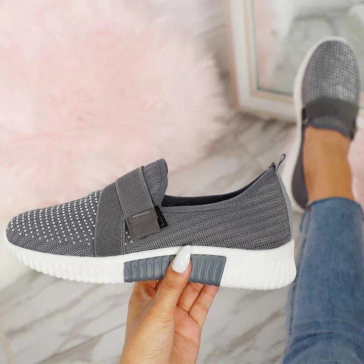 Dames Slip-On Sneakers met Klittenband | Verbeter Je Loophouding!