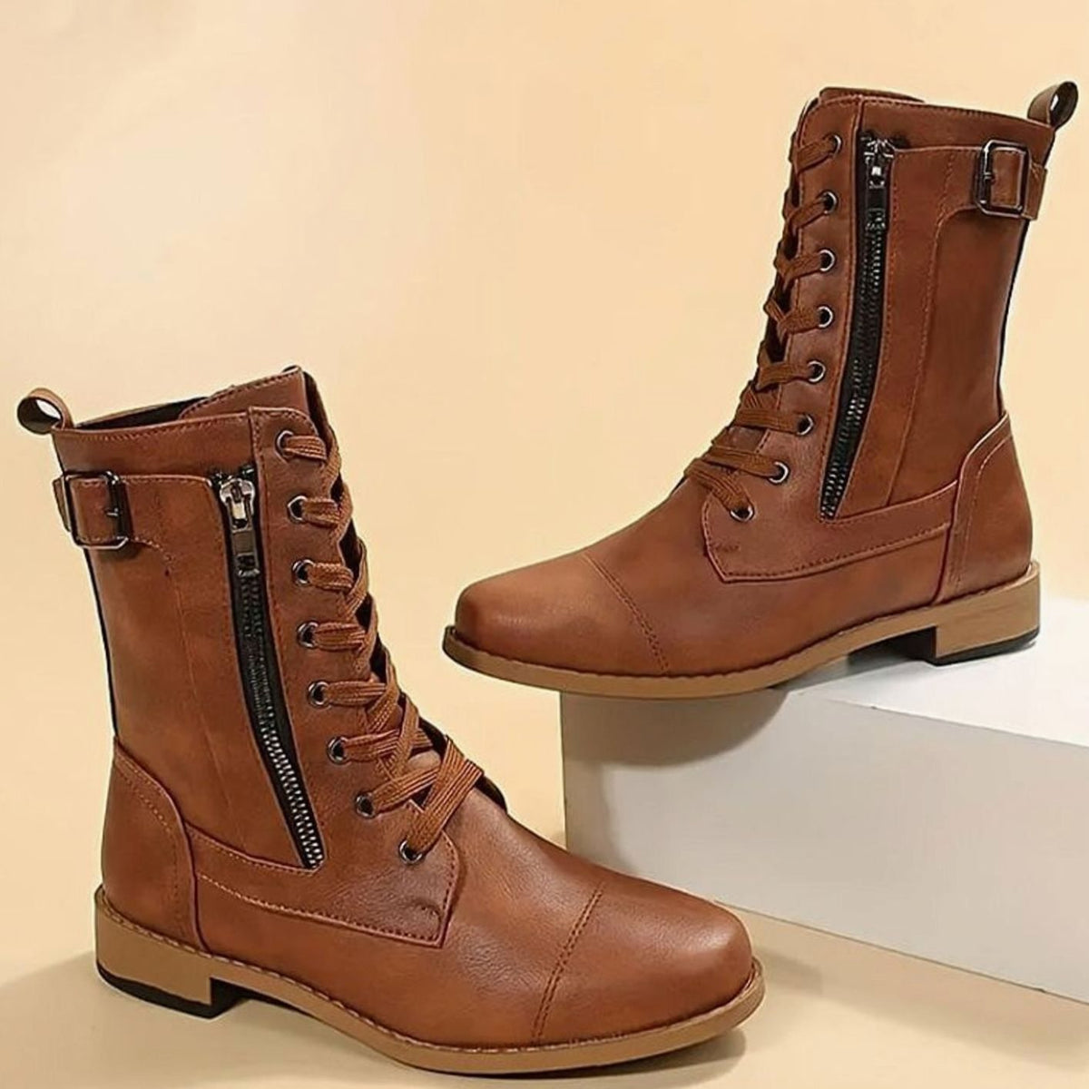 Dames veterboots van imitatieleer met zijrits
