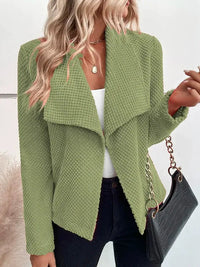 Damesblazer met losse pasvorm, brede revers en lange mouwen