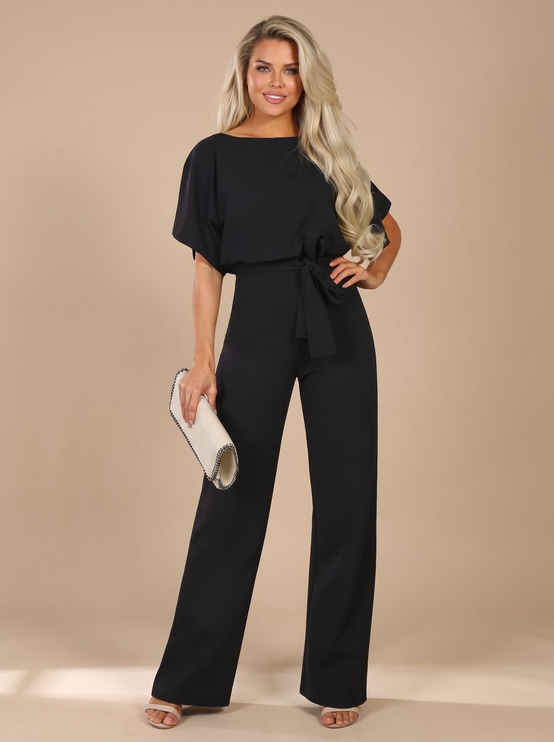 Damesjumpsuit met korte mouwen, strikceintuur en wijde pijpen