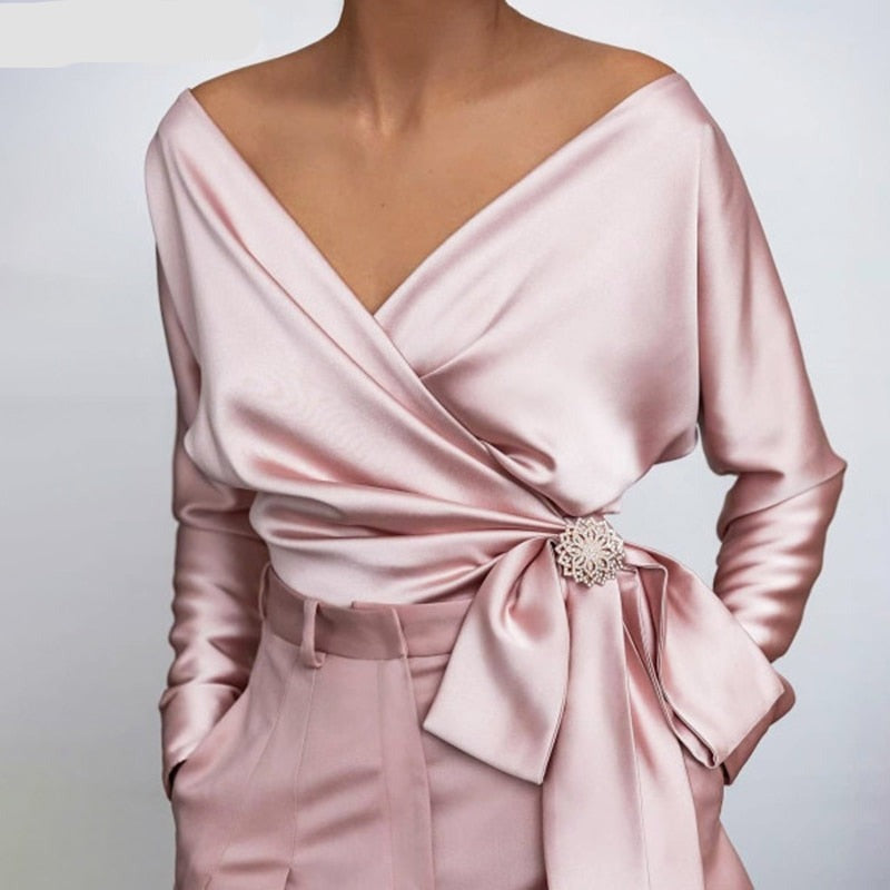 Davina | zijden blouse voor vrouwen | Luxe, elegant & veelzijdig | Herfstcollectie