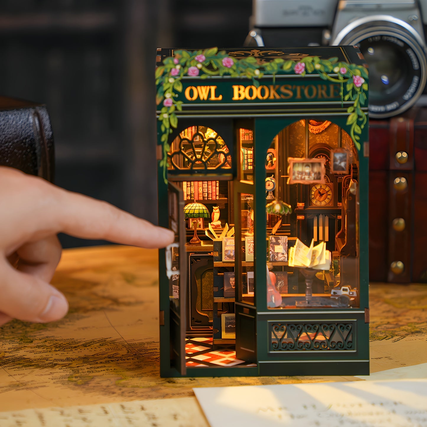 DIY Miniatuur Uil Boekwinkel – 3D Houten Kit met Verlichting voor Creatieve Decoratie
