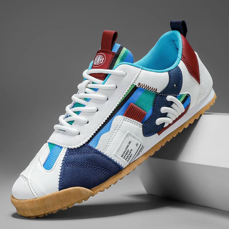 Duurzame patchwork utility sneakers voor heren voor trail- en straatavonturen
