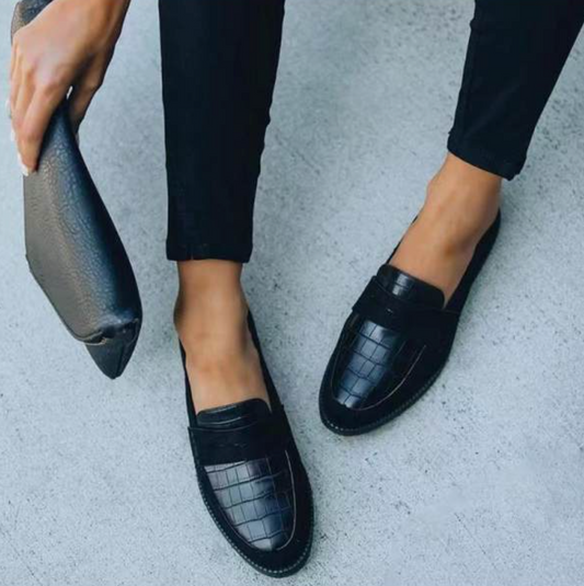 Elegante Ronde Neus Loafers voor Dagelijks Gebruik