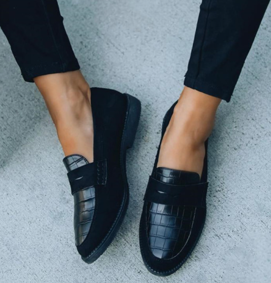 Elegante Ronde Neus Loafers voor Dagelijks Gebruik