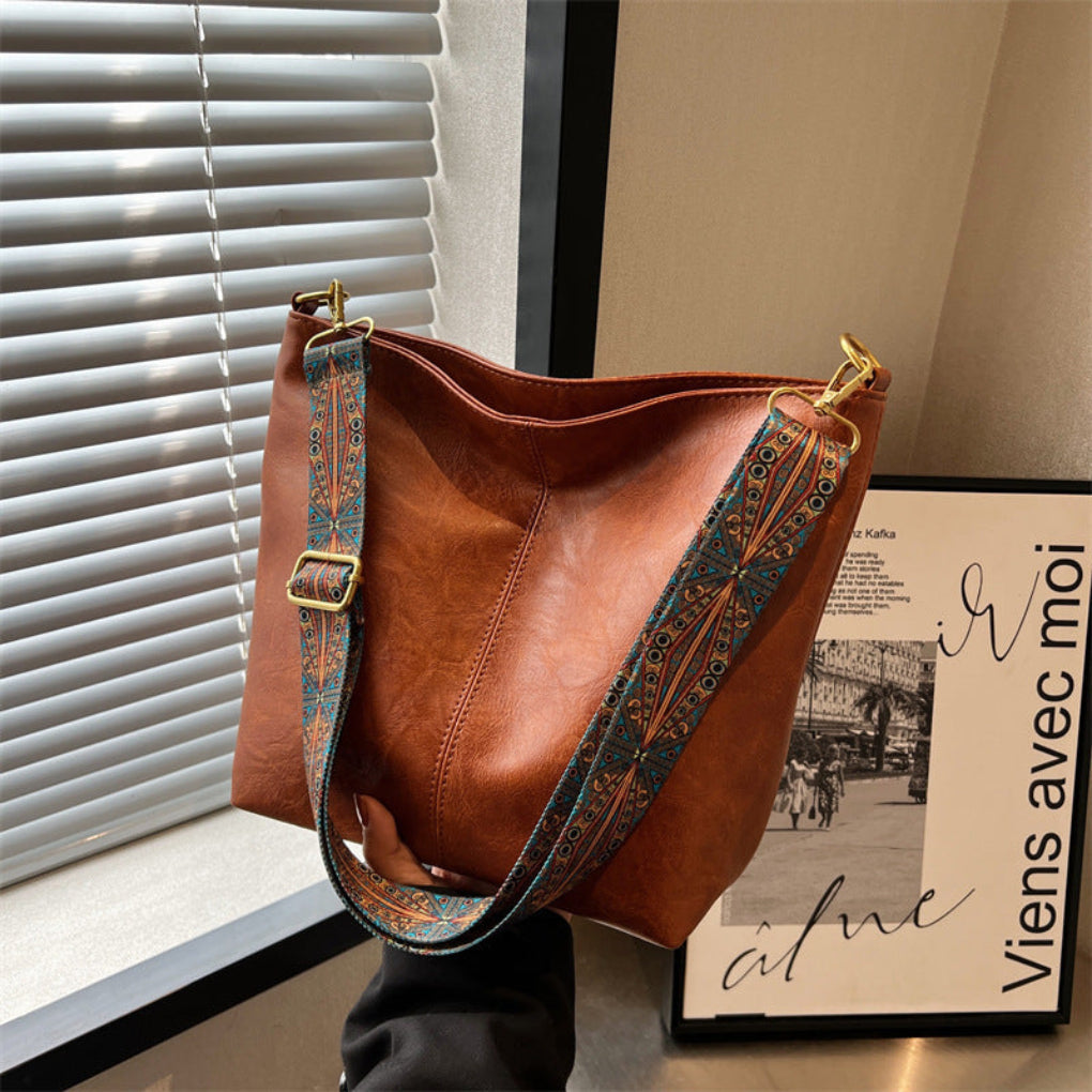Emeja | Dames Hobo Handtas met Patroonriem