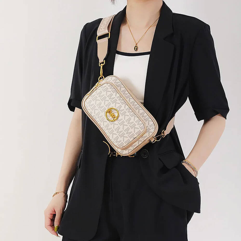 Emeja | Dames Monogram Schoudertas met Kettingdetail