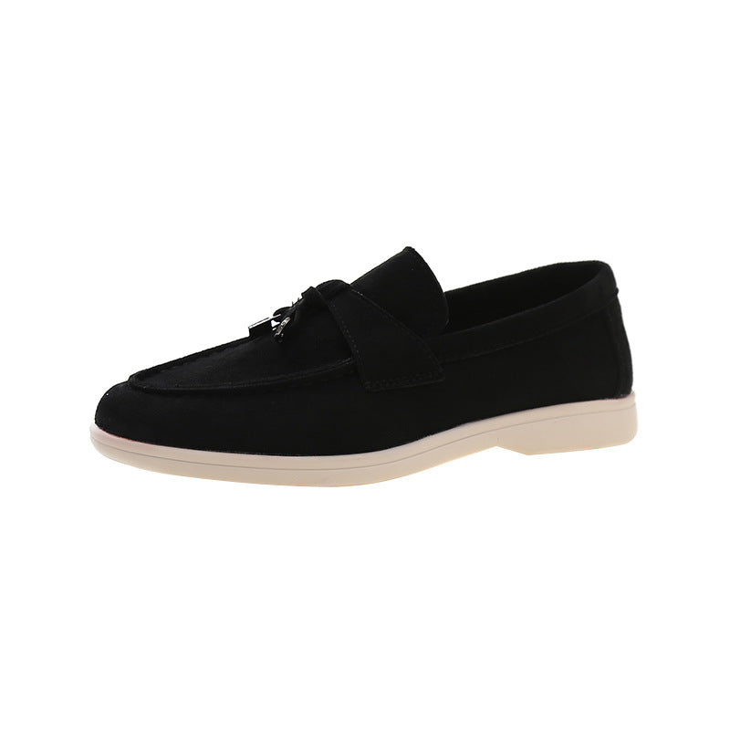 Emeja | Dames Suède Loafers met Kwastdetail