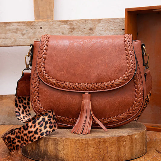 Emeja | Dames Zadel Crossbody Tas met Kwastje Detail