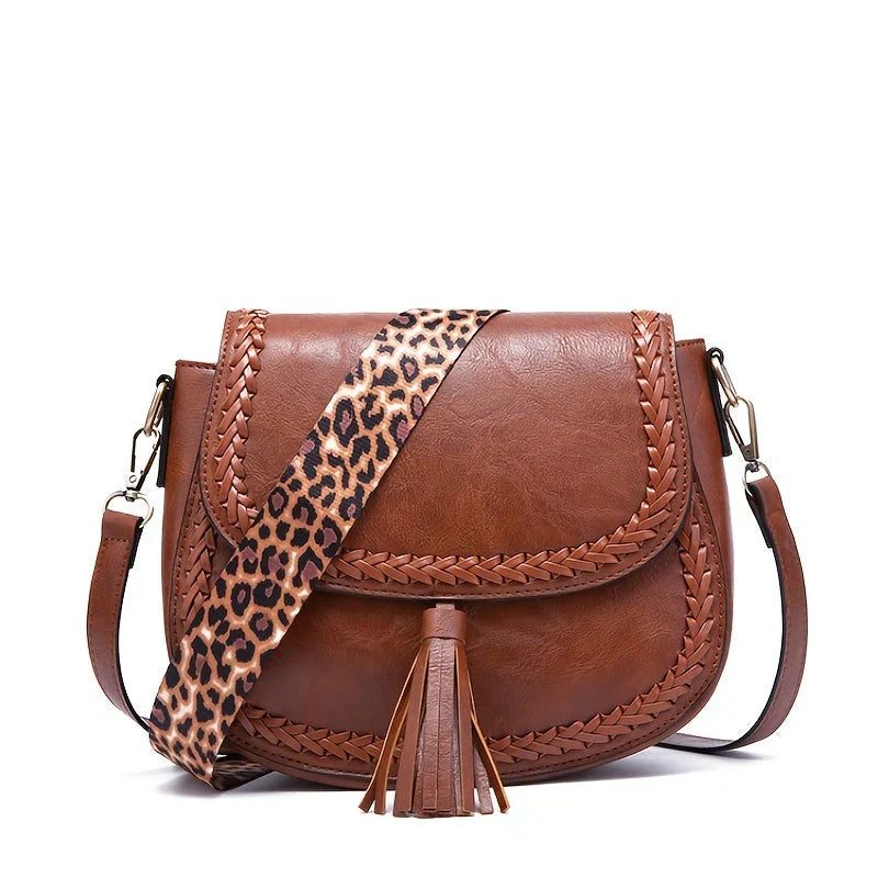 Emeja | Dames Zadel Crossbody Tas met Kwastje Detail