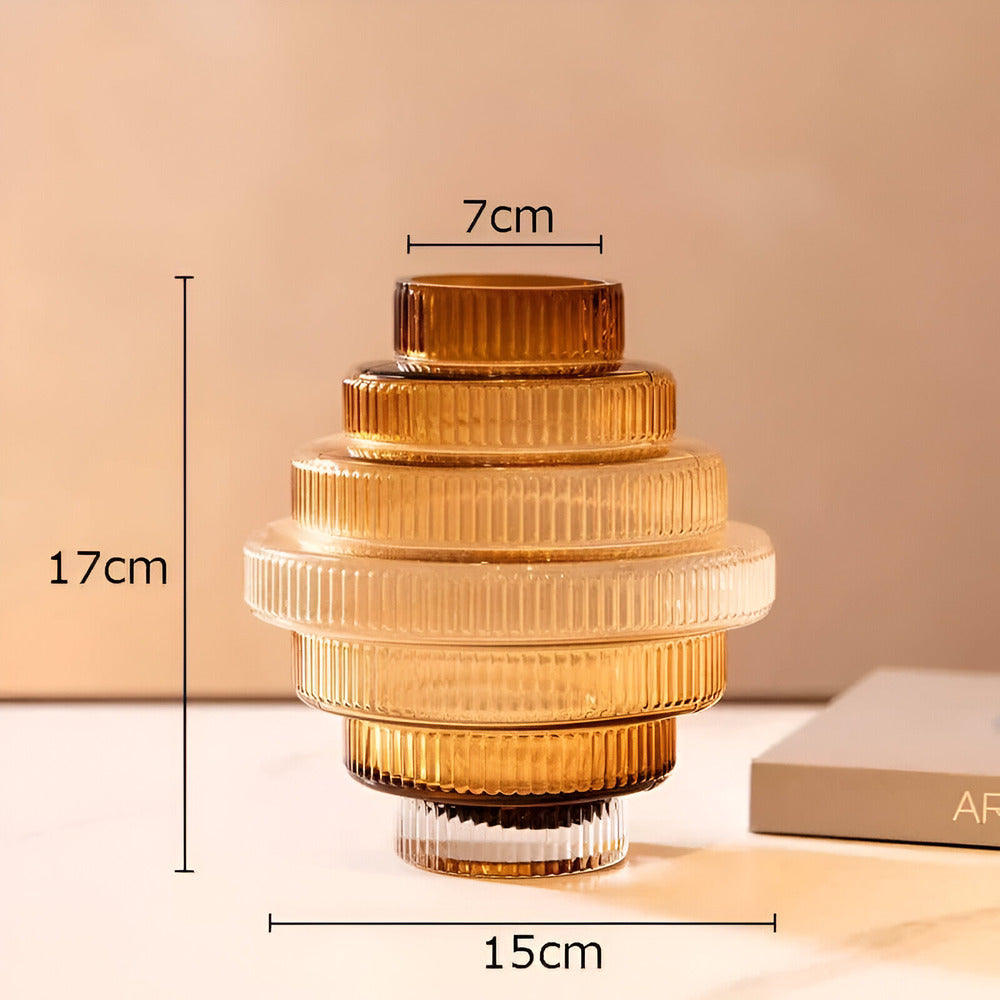 Emeja | Elegante Amber Glazen Vaasje - Hedendaags Decoratief Stuk voor Stijlvolle Woonruimtes