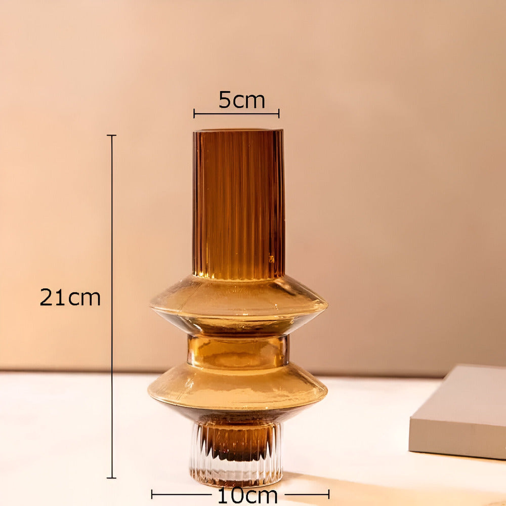 Emeja | Elegante Amber Glazen Vaasje - Hedendaags Decoratief Stuk voor Stijlvolle Woonruimtes
