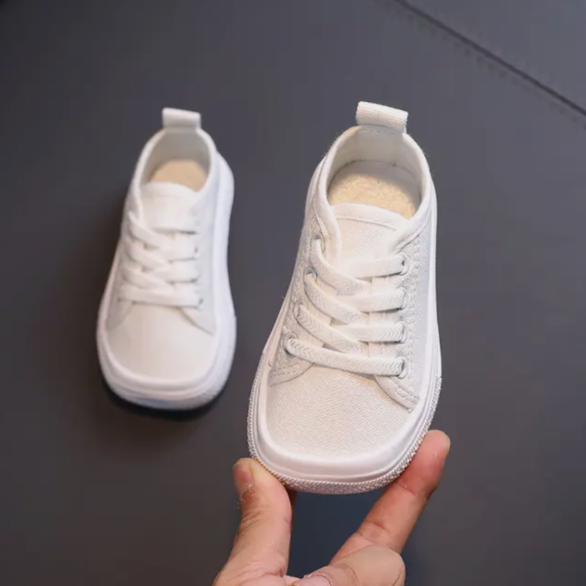 Emeja | Ergonomische Barefoot Sneakers voor Kinderen - FlexiSteps