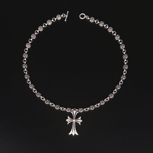 Emeja | Gotische Kruis Hanger Ketting
