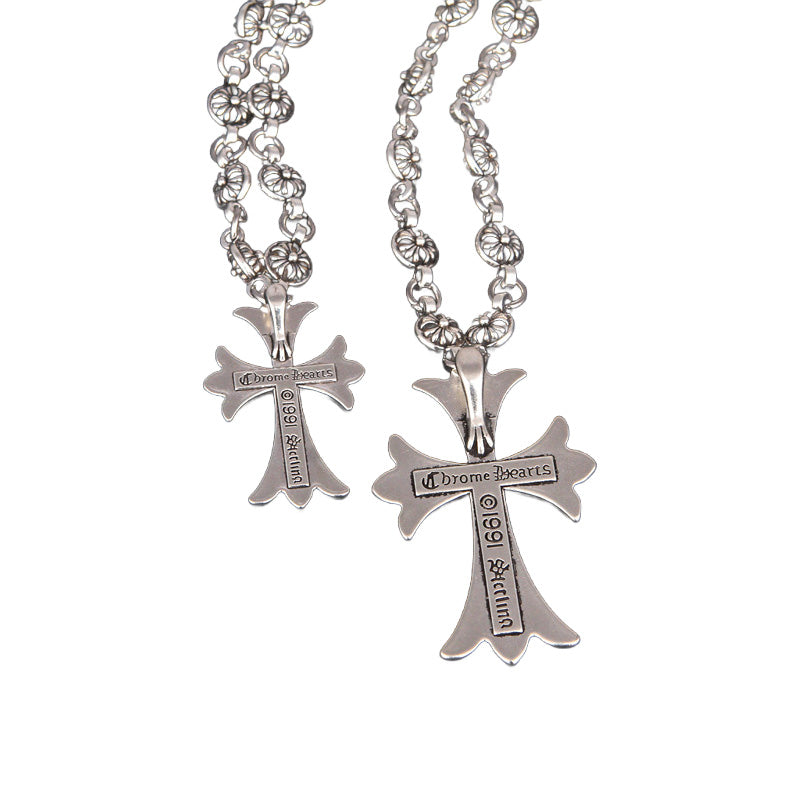 Emeja | Gotische Kruis Hanger Ketting