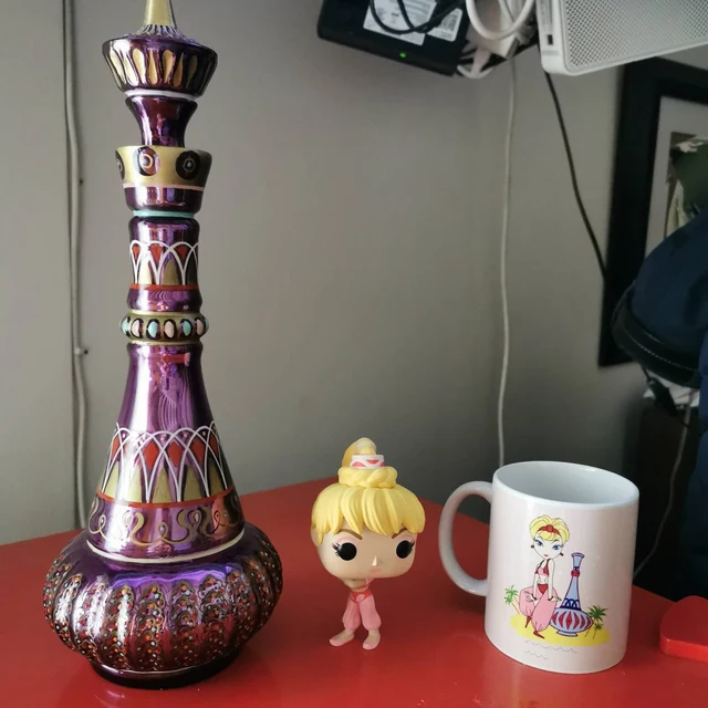 Emeja | Ik Droom van Jeannie Fles