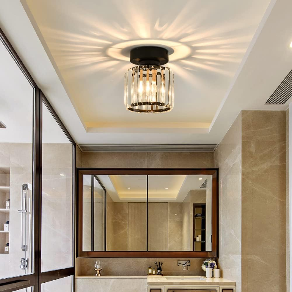Emeja | Kristallen Plafondlamp – Messing Bevestiging & Compact Ontwerp