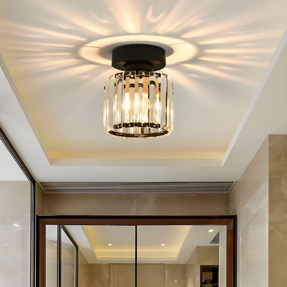 Emeja | Kristallen Plafondlamp – Messing Bevestiging & Compact Ontwerp