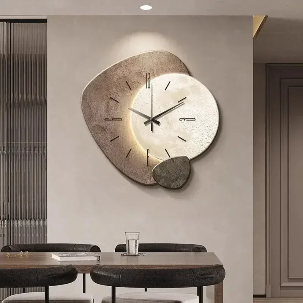 Emeja | Moderne Wandklok met Geïntegreerd Licht