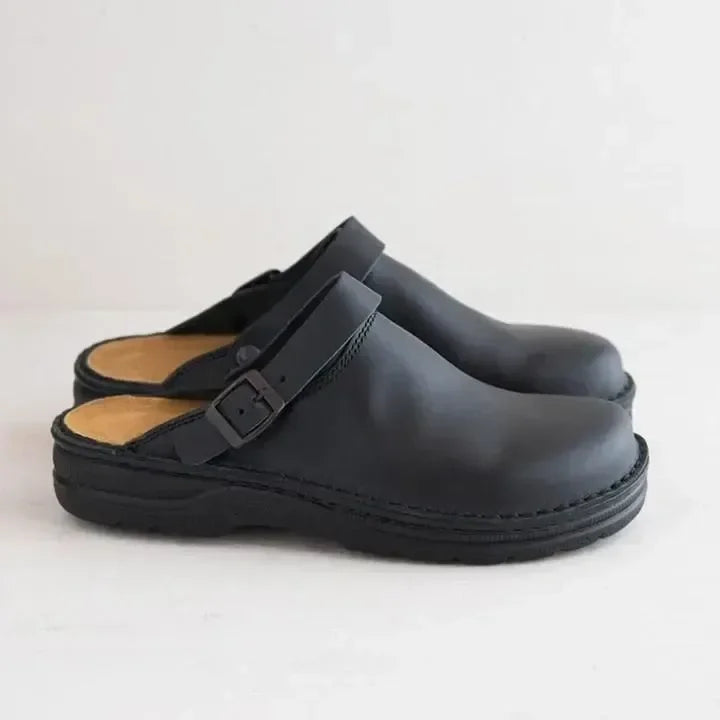 Emeja | Unisex Slip-On Klompen met Gesp Detail
