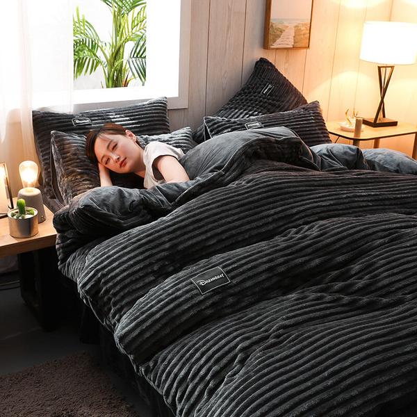 Emeja | Verdikte Corduroy Velvet Bedset