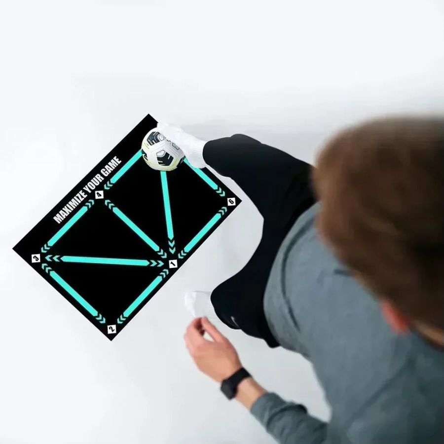 Emeja | Voetbal Pro Trainingsmat | Antislip, 2x2m Ruimte voor Vaardigheidsverbetering en Thuistraining