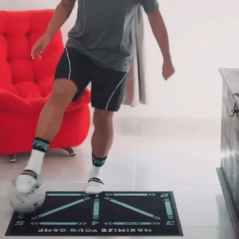Emeja | Voetbal Pro Trainingsmat | Antislip, 2x2m Ruimte voor Vaardigheidsverbetering en Thuistraining