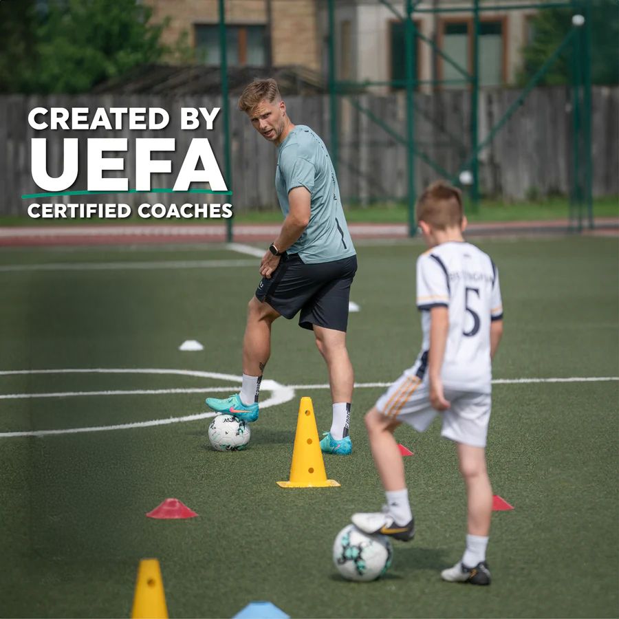 Emeja | Voetbal Pro Trainingsmat | Antislip, 2x2m Ruimte voor Vaardigheidsverbetering en Thuistraining