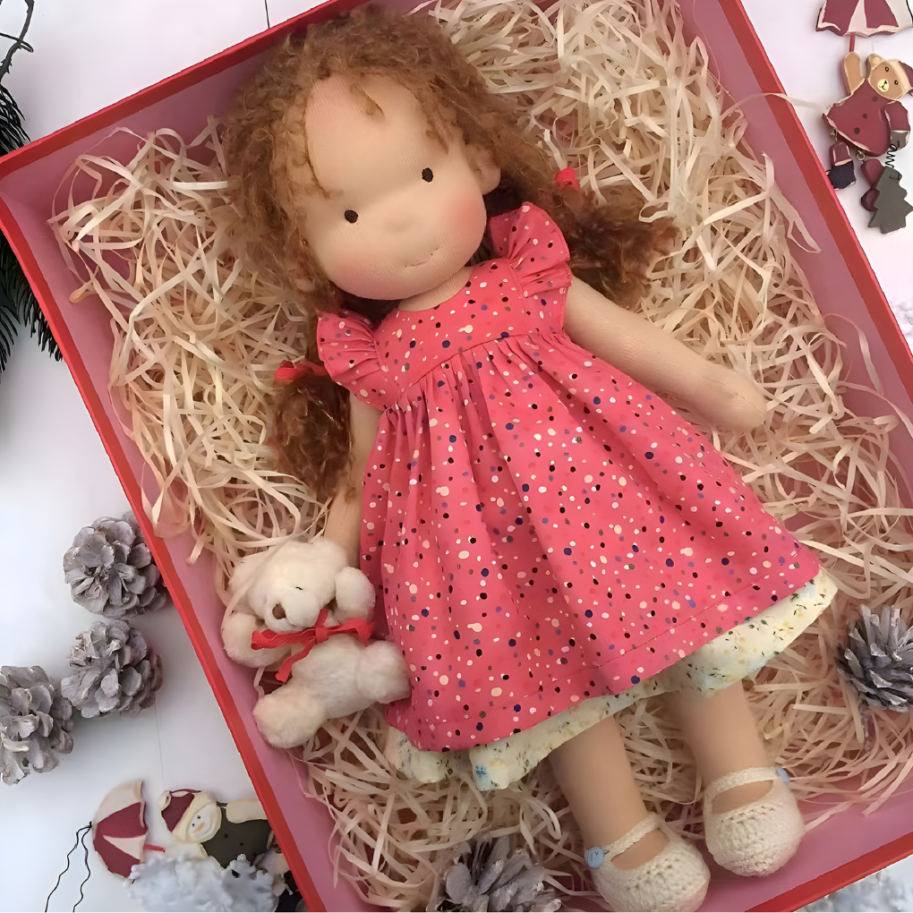 Emeja | Waldorf Ragpop met Open Gezicht Ontwerp