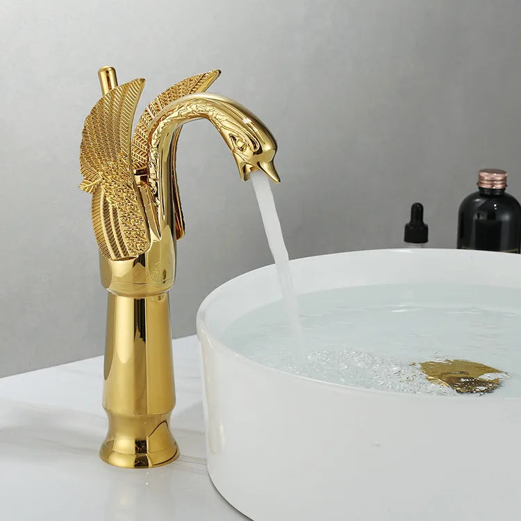 Emeja | Zwanen Enkelhandige Gouden Wastafelkraan