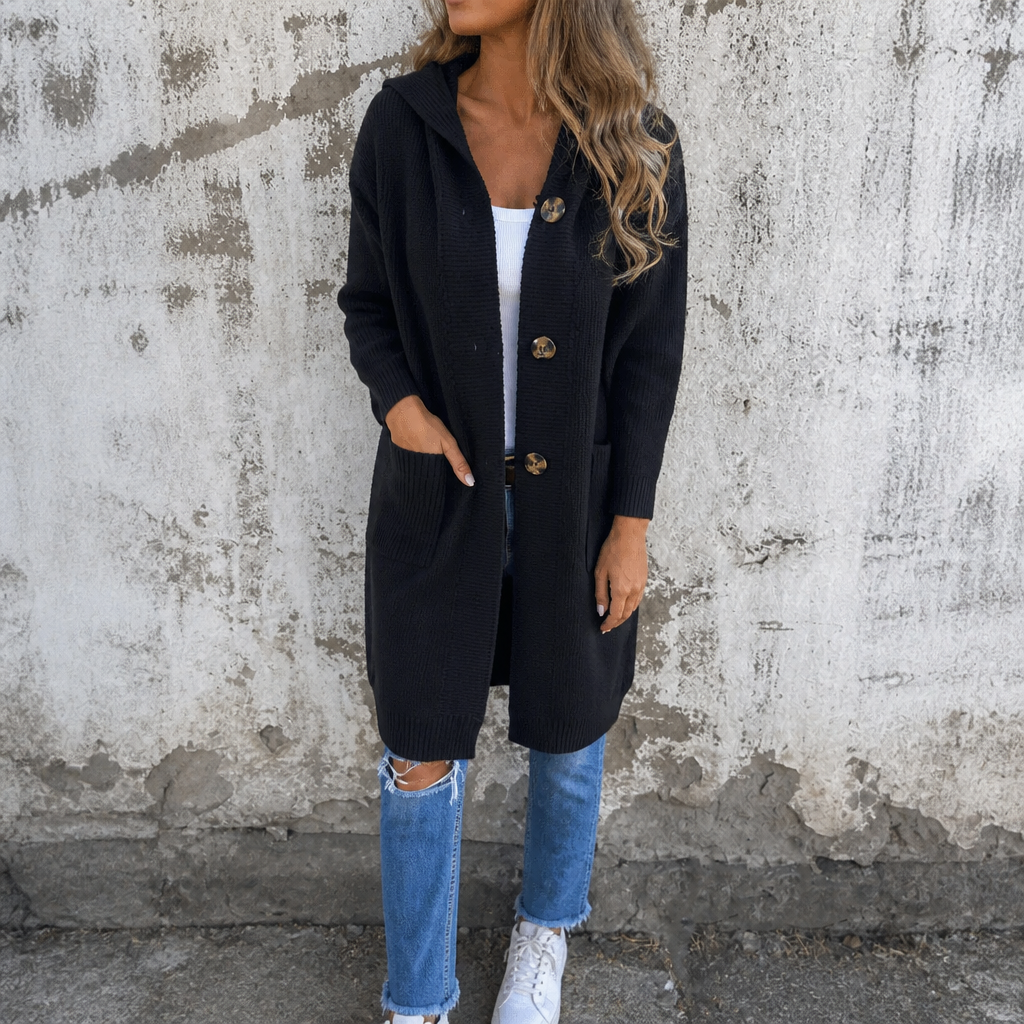 Gebreid vest met capuchon en knoopsluiting