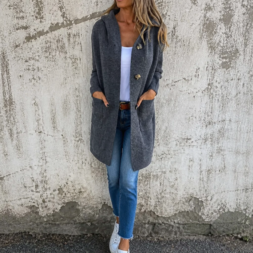 Gebreid vest met capuchon en knoopsluiting