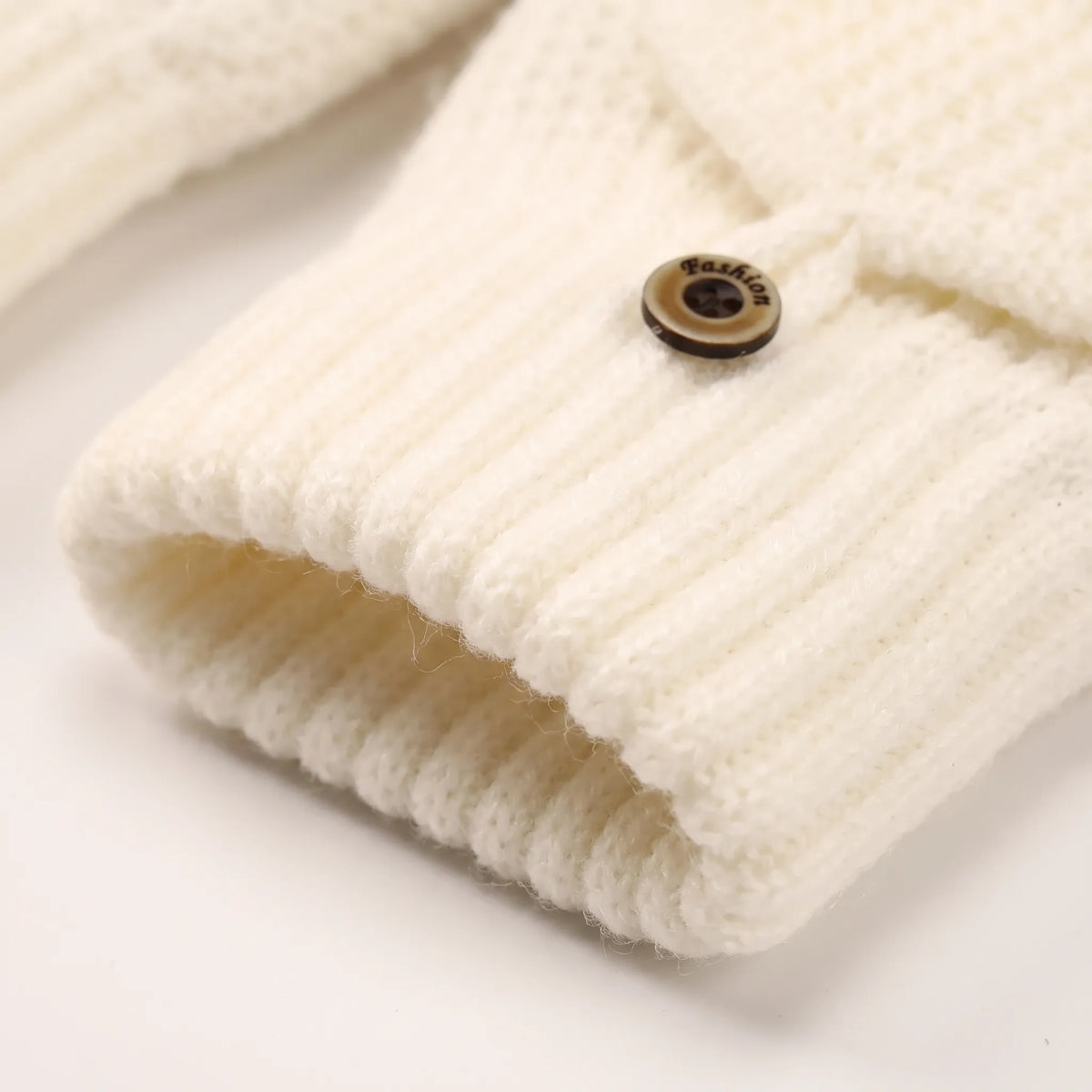 Gebreide winterwanten met afneembare flap