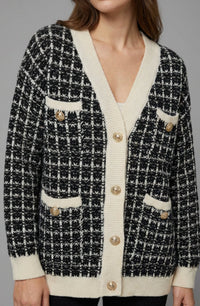 Grofgebreid tweed vest met V-hals en gouden knopen voor dames