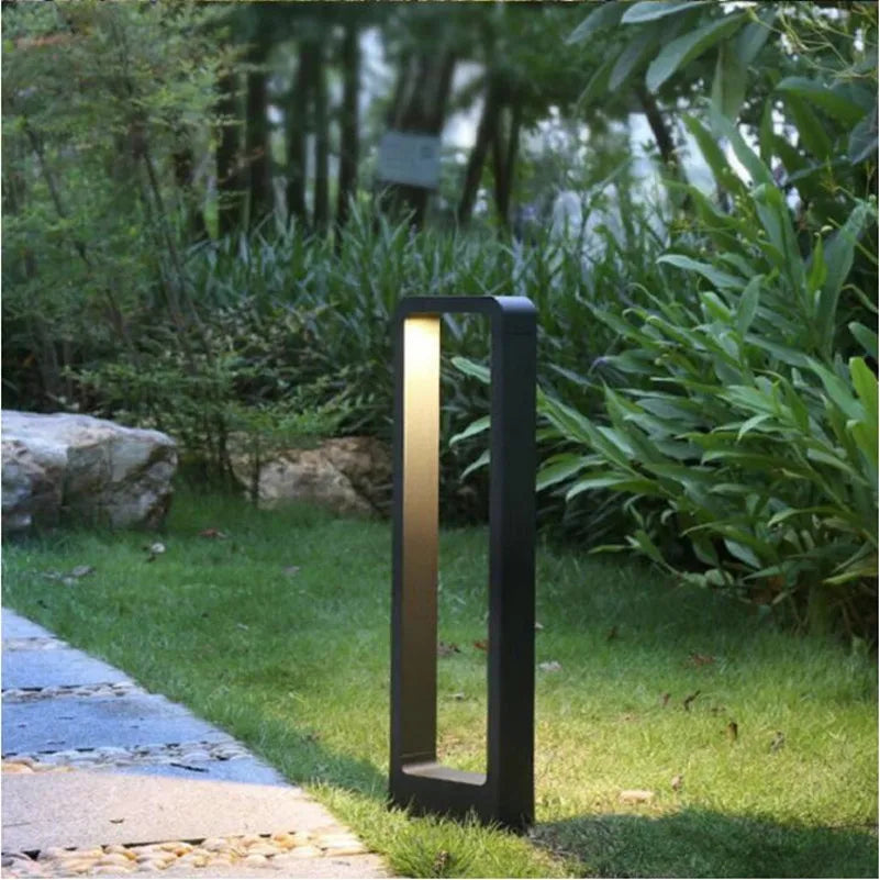 Hoogwaardige Tuinlamp met Duurzame Bevestiging voor Buitengebruik