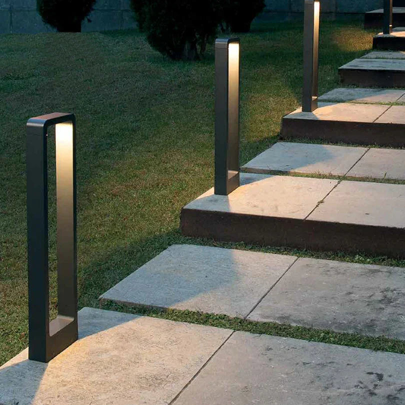 Hoogwaardige Tuinlamp met Duurzame Bevestiging voor Buitengebruik