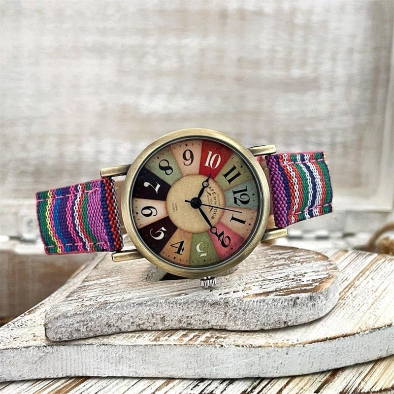 Horloges met Multikleurige Regenboogpatroon
