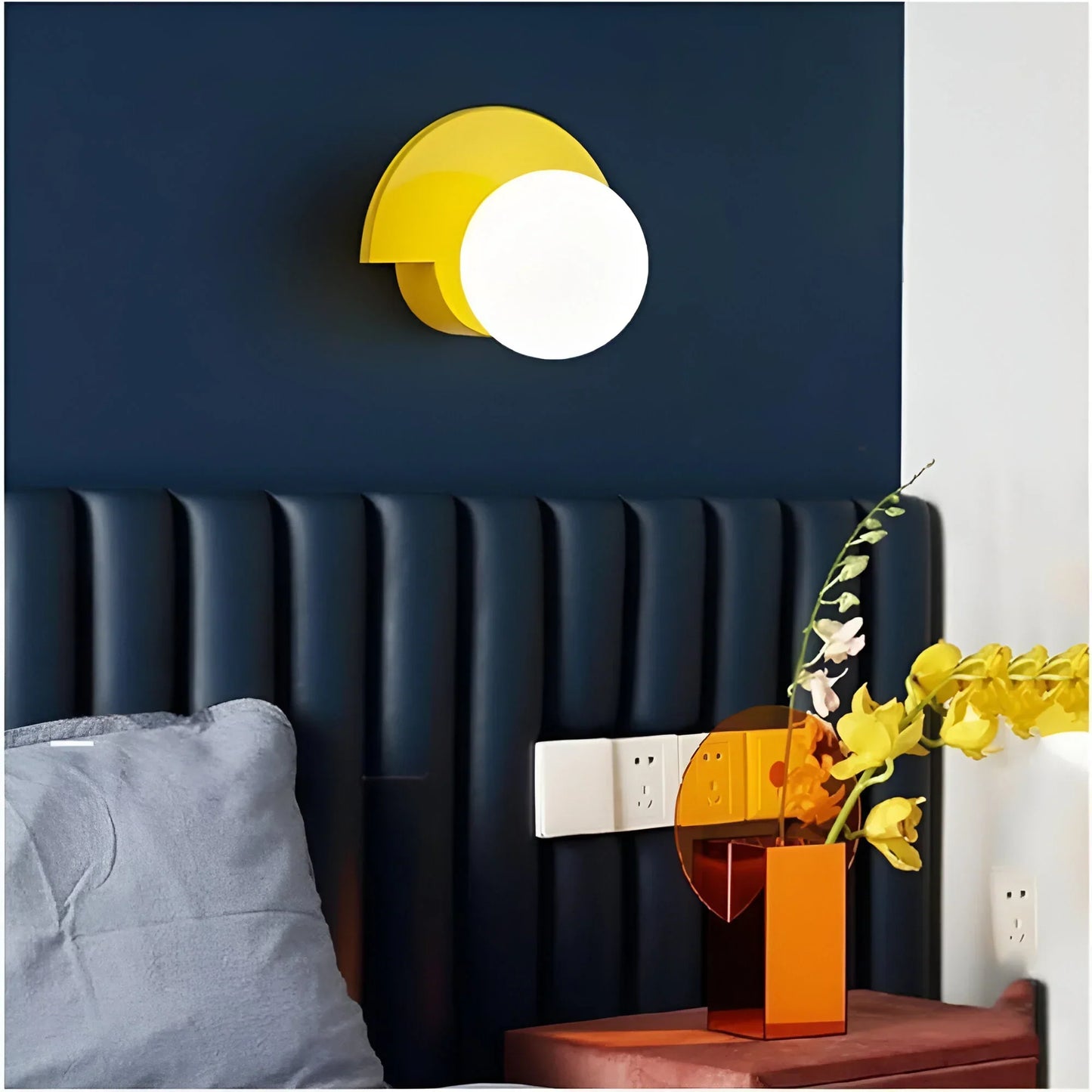 LumiGlow – Moderne Halve Maan Wandlamp