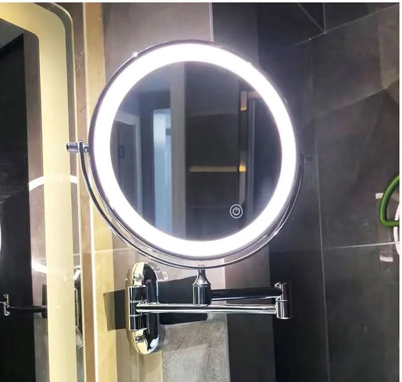 MAGNIFILUX – LED Vergrotende Spiegel met Verstelbare Verlichting en Oplaadbare Batterij