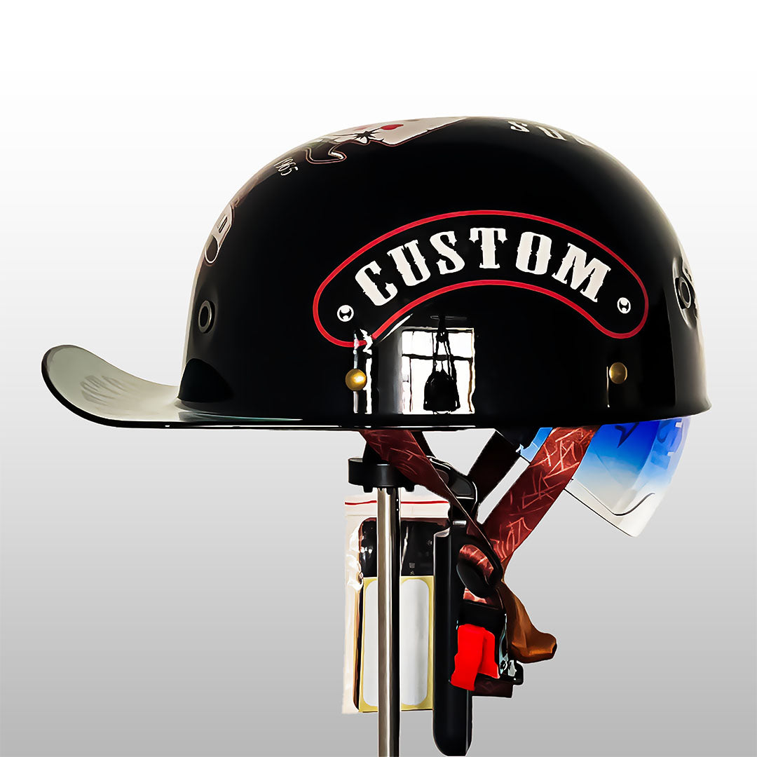 Motorhelm in honkbalpetstijl