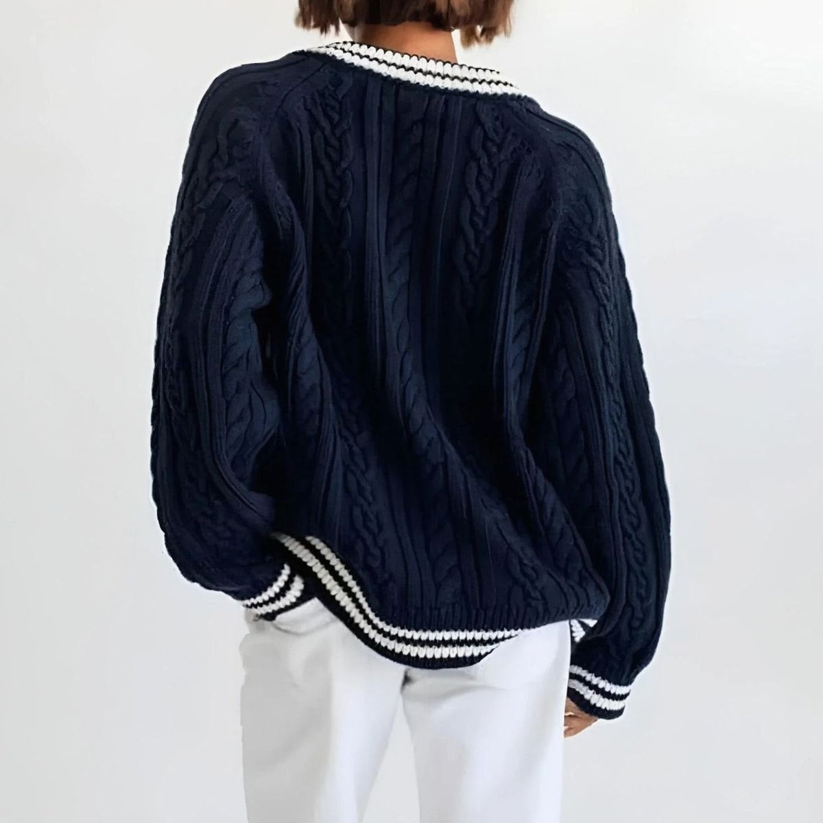 Oversized kabeltrui met V-hals voor dames