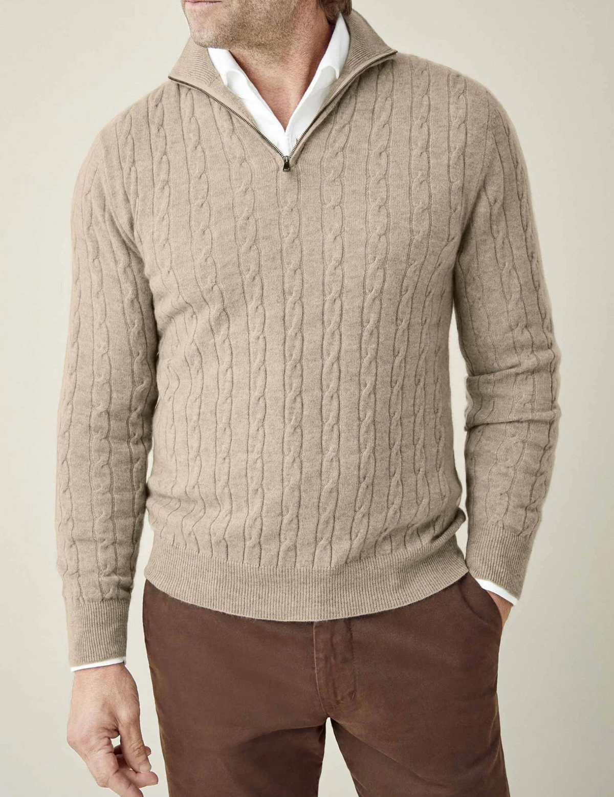 Ritskraagpullover met kabelpatroon en verstelbare warmte