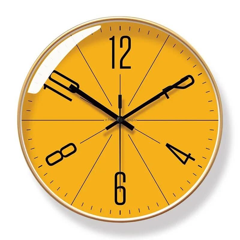 SCANDICLOCK – Zwarte Wandklok in Nordic Stijl – Nauwkeurig & Stijlvol voor Elk Huis