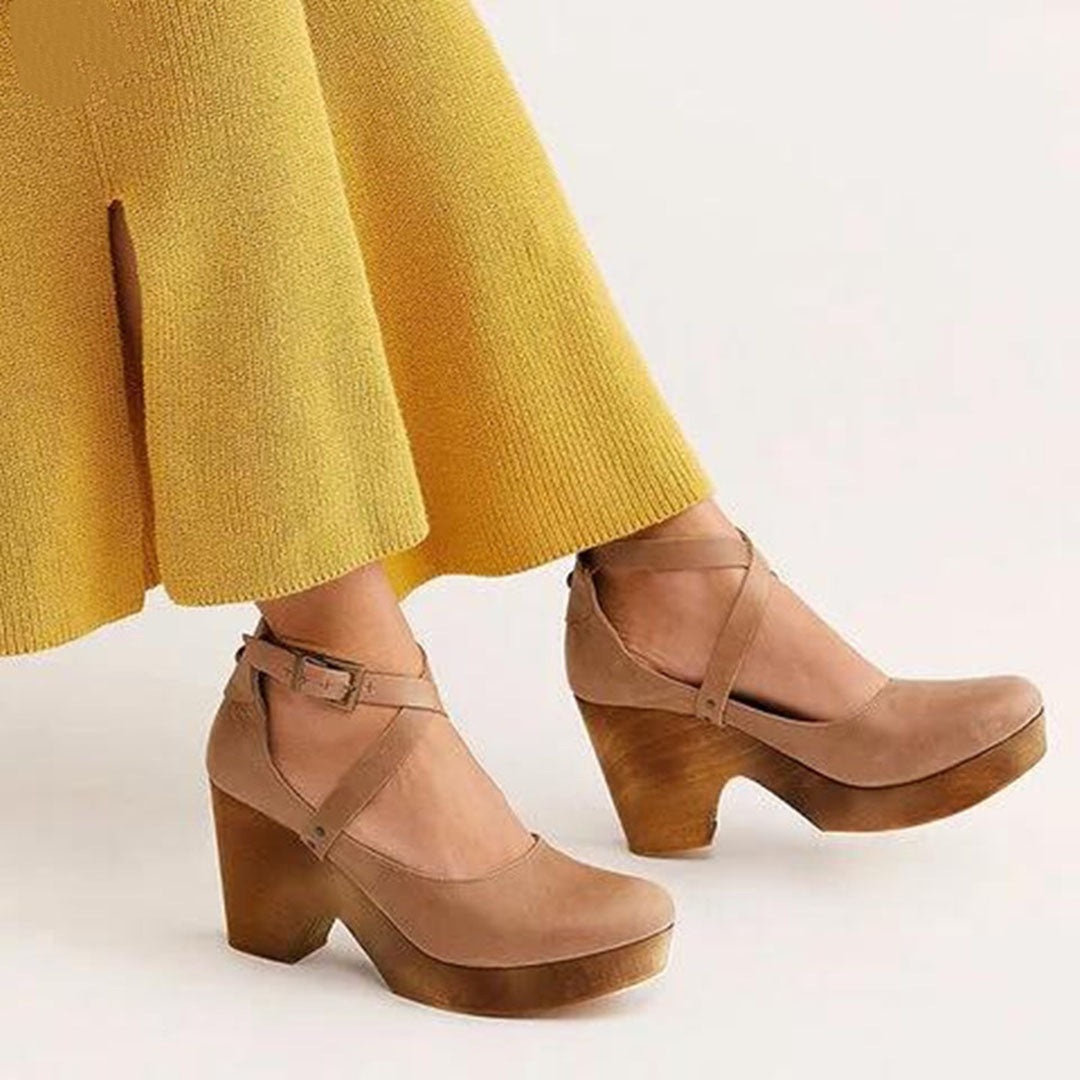 Siena Gesloten Teen Wedge Hakken