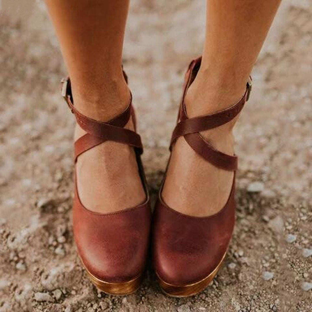Siena Gesloten Teen Wedge Hakken