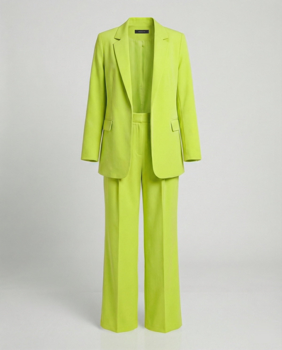 Tweedelige damesset met blazer en broek