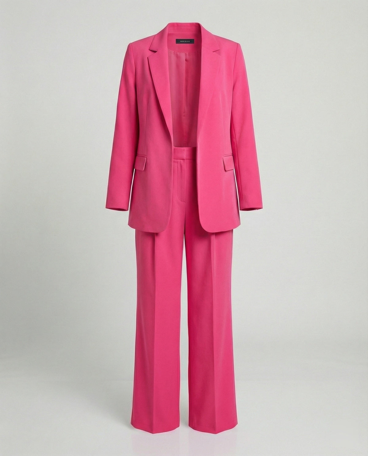 Tweedelige damesset met blazer en broek